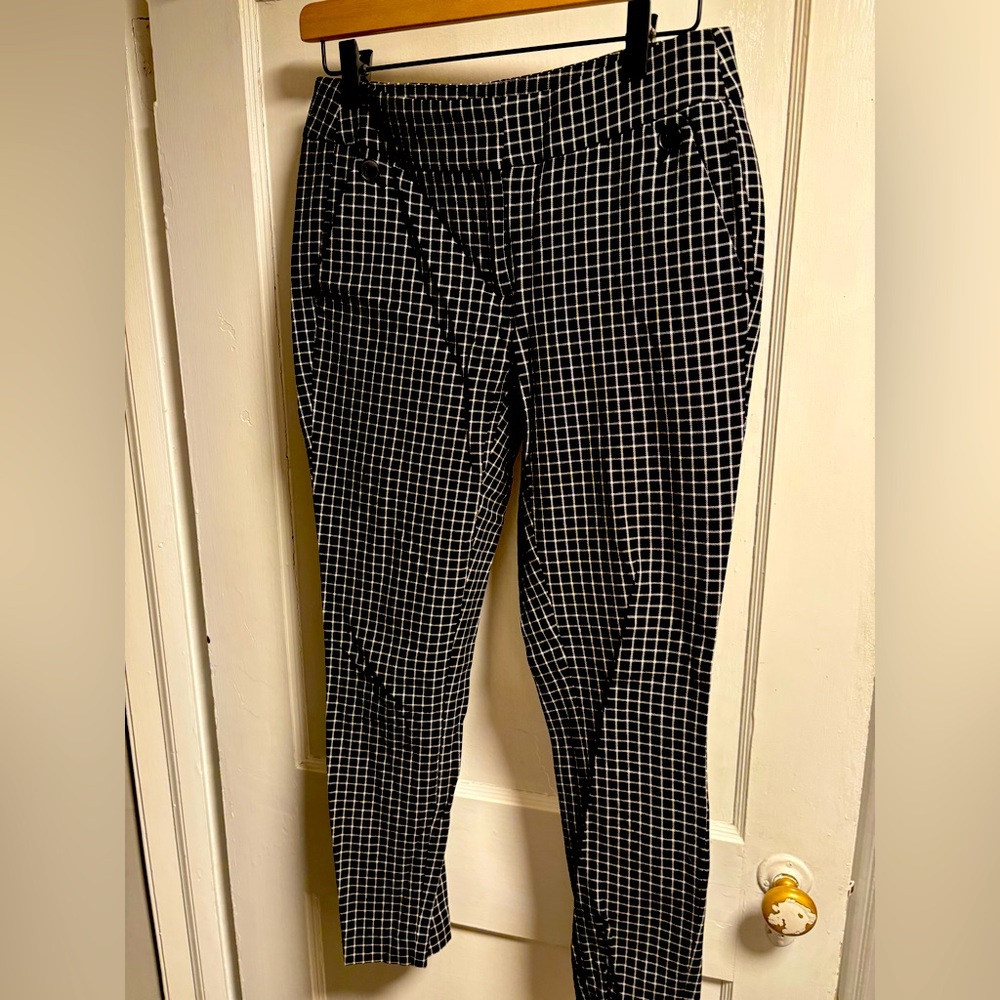 Loft Petite Skinny leg slacks - 2P